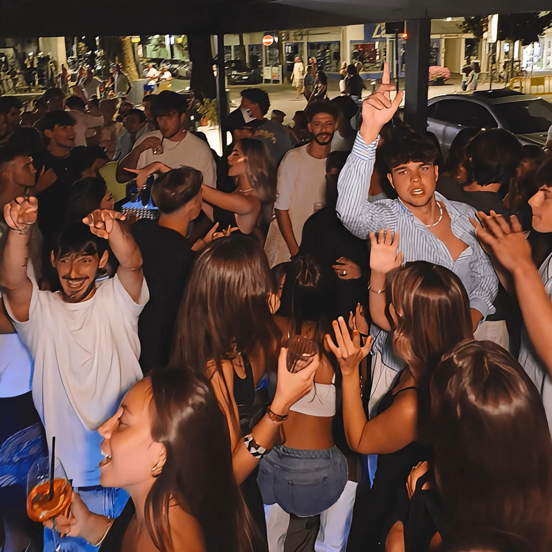 Serata ApeZeta al Life
